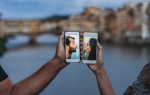 Dos and Don’ts of Online Dating Photography: How to Attract More Dates with the Right Photos